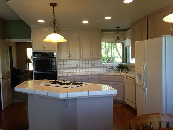 4th image of 2629 Crane Way