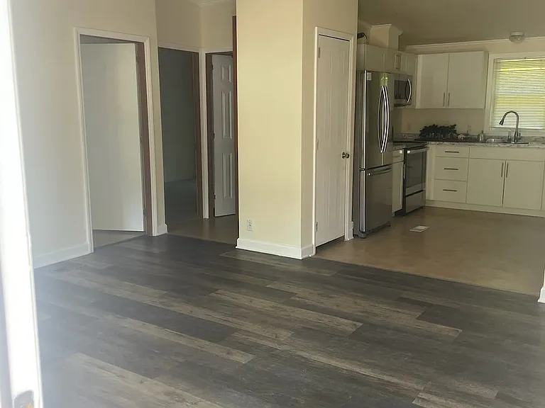 5 Grassy Creek Cir — Photo 1