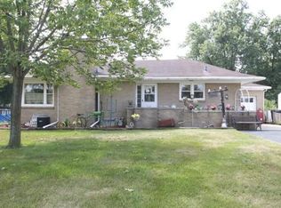 1324 Banks St, Rockford, IL 61102