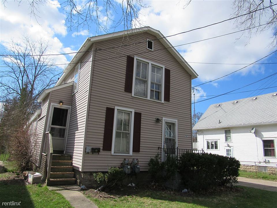 707.5 N. Monroe Front PRIMARY