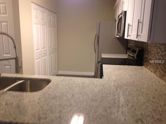 3rd image of 642 Kenwick 203 Cir