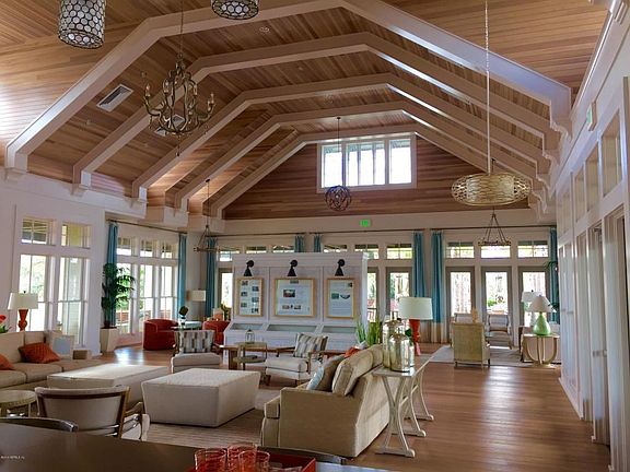Clubhouse Interior 2