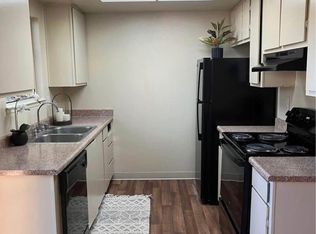 Winding Creek Townhomes, Sacramento, CA 95841