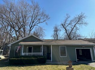 426 Venice Rd, Lakemoor, IL 60051