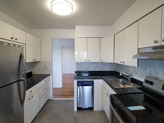 Rented by Compass | media 20