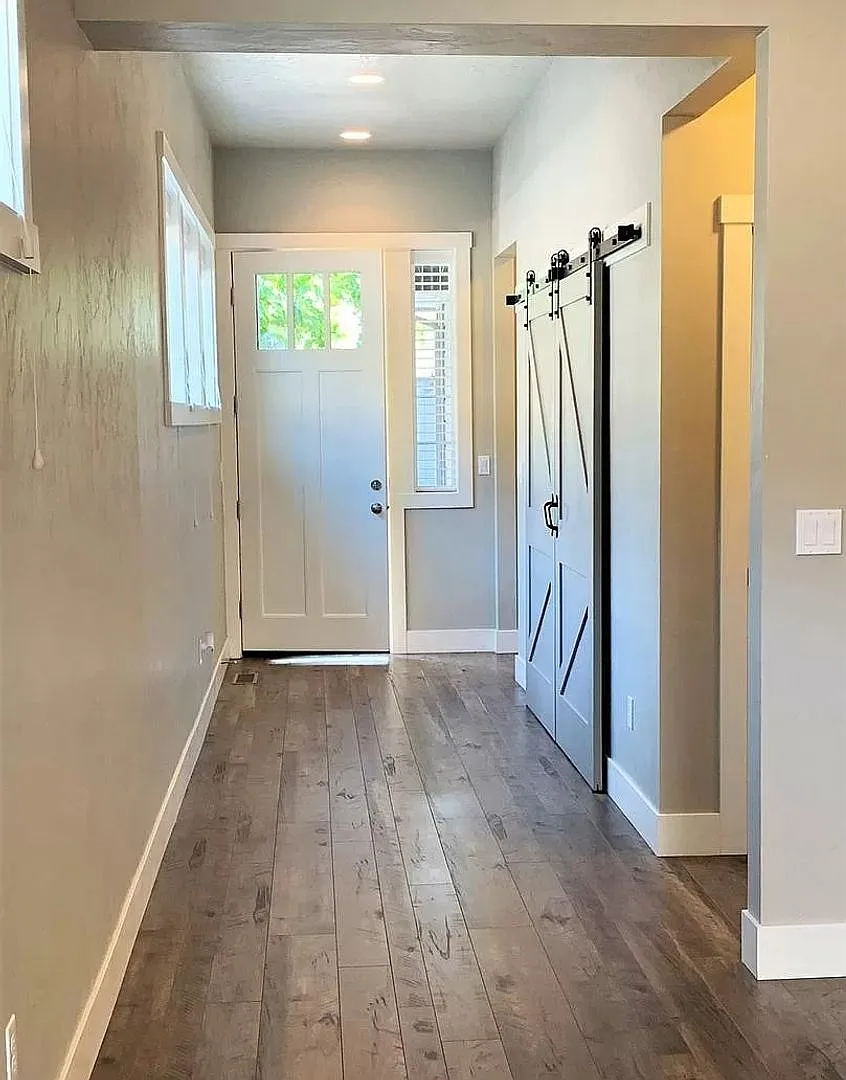 Charming 2-Bedroom Home in (Meridian) Tuscany! — Photo 3