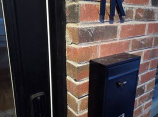 55 Camberwell Rd #1R, Toronto, ON M6C3E7