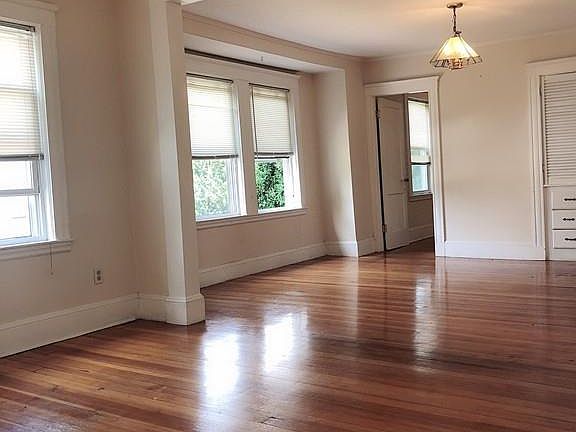 3rd image of 22 Florence St #1