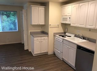 4048 2nd Ave NE APT 5, Seattle, WA 98105