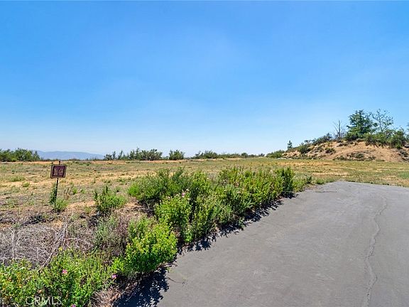 3rd image of 39501 Eastview Ct Lot 14