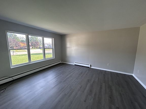 2nd image of 6536 Henry St