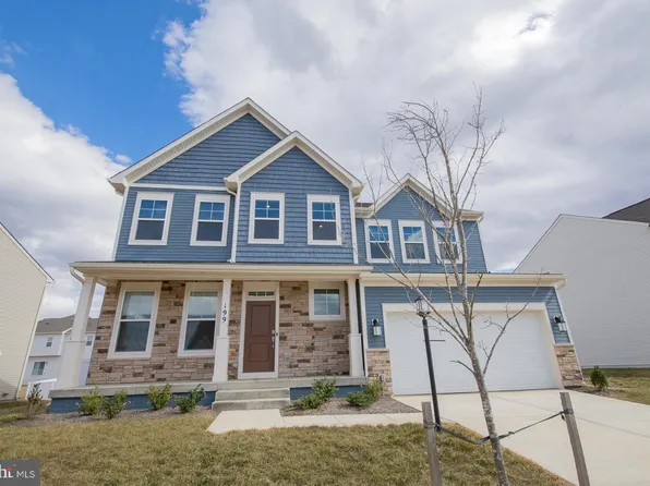 199 Solstice Way, Charles Town, WV 25414