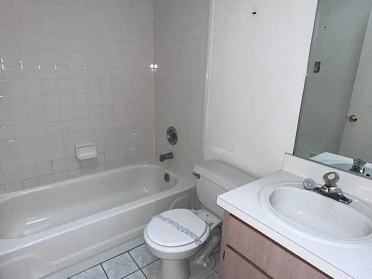 3036 Patel Dr — Photo 8
