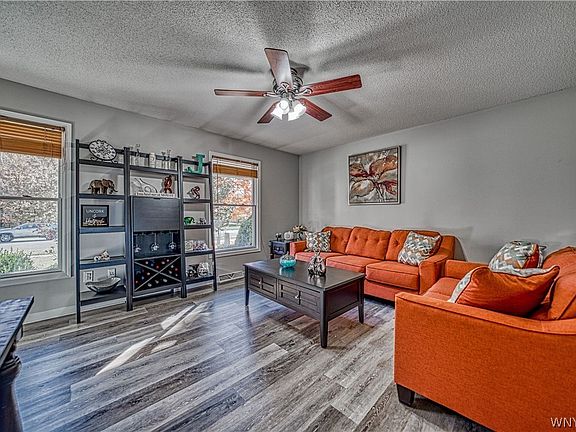 2nd image of 6390 White Oak Way