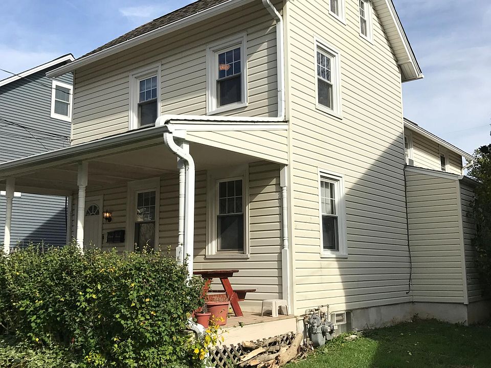 715 Moore Avenue, Bryn Mawr PA, 19010