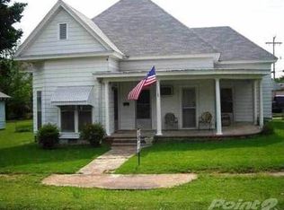 402 N Division St, Morrilton, AR 72110