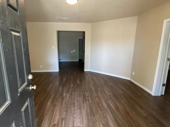 310 N Pleasant St, Hillsboro, TX