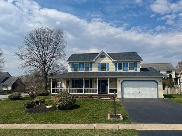 201 Keystone Dr, Middletown, PA 17057