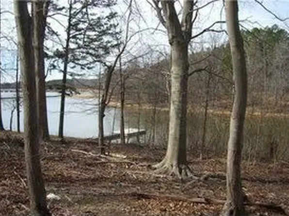 9503 Farrow Ln, Bullock, NC 27507