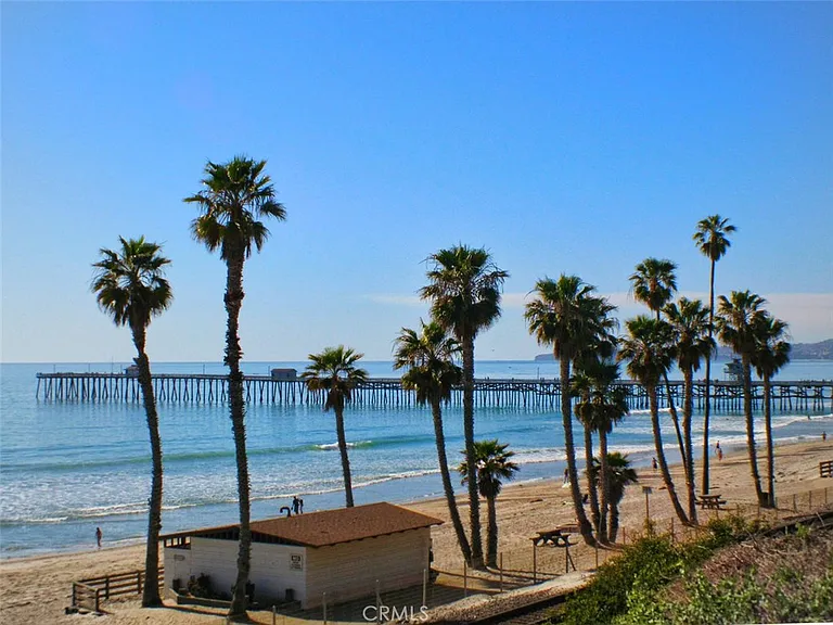 122 Avenida Victoria #B — Photo 3
