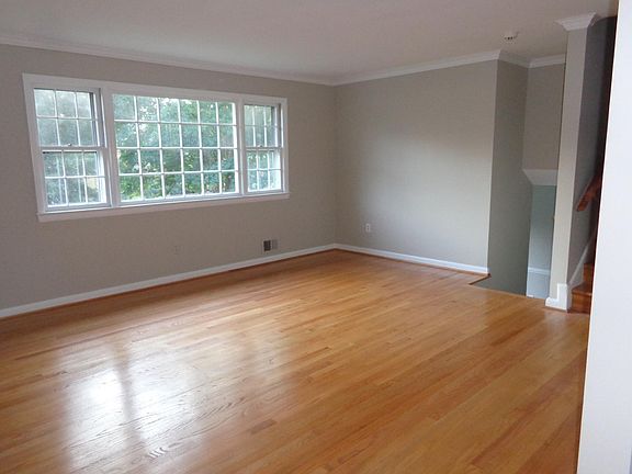 4th image of 2324 N Quantico St
