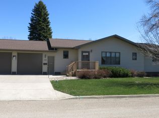 106 8th Ave N, Clear Lake, SD 57226