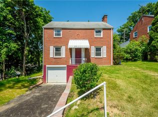 1828 Greentree Rd, Pittsburgh, PA 15220