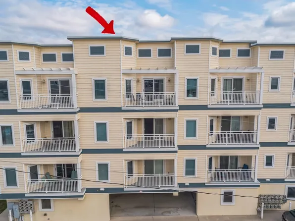 415 E Stockton Rd #302, Wildwood Crest, NJ 08260
