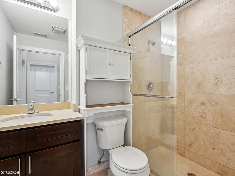 1440 S Wabash Ave #213 — Photo 16