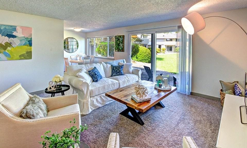 1st image of 2337 58th Ave E APT 4