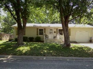 638 N Edgemoor Dr, Buhler, KS 67522