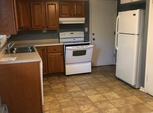 145 E Palatine Rd #B1, Palatine, IL 60067