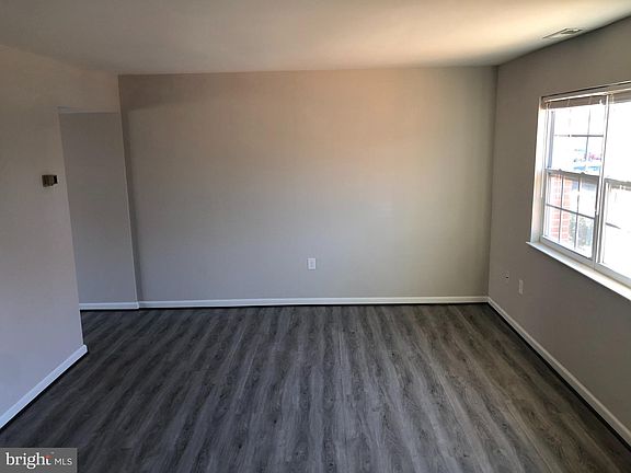 2nd image of 830 Sledgehammer Dr