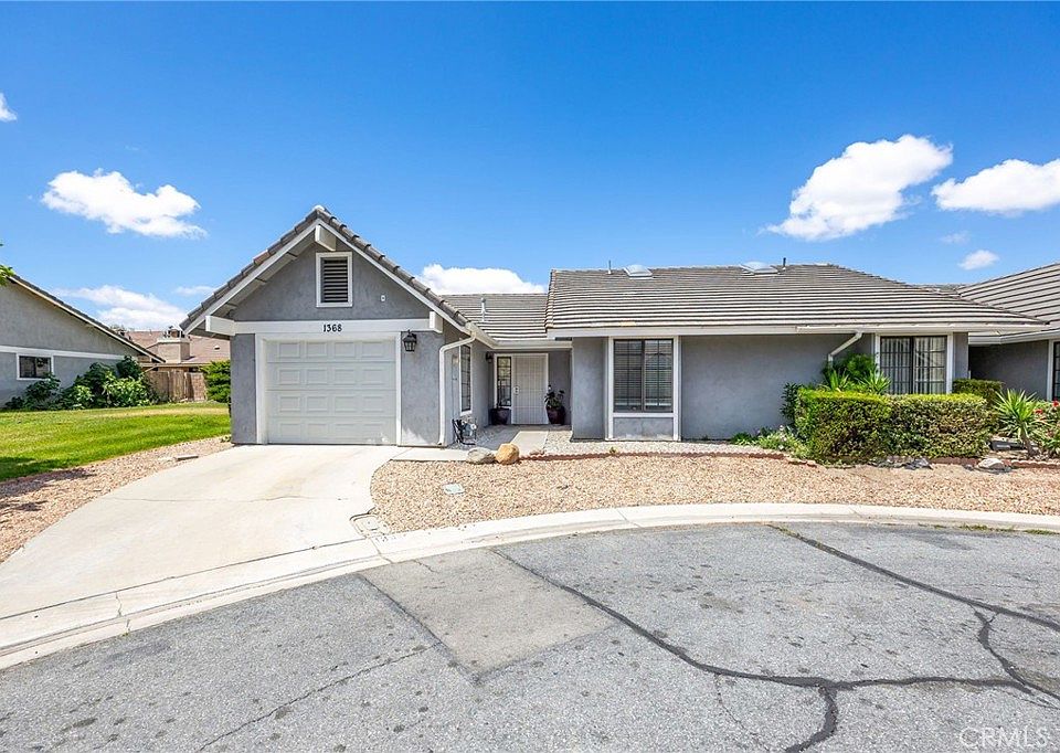 1st image of 1368 Randolph Cir