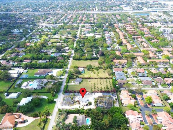11295 SW 93rd St, Miami, FL 33176