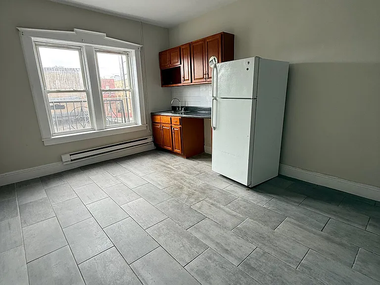 1243 Main Ave #11 — Photo 3