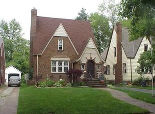 3903 Silsby Rd, Cleveland, OH 44111