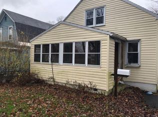 110 Medford Rd, Syracuse, NY 13211