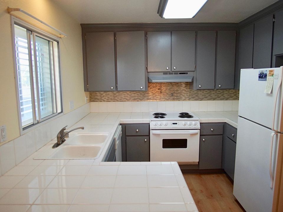 1st image of 1031 Clyde Ave APT 203