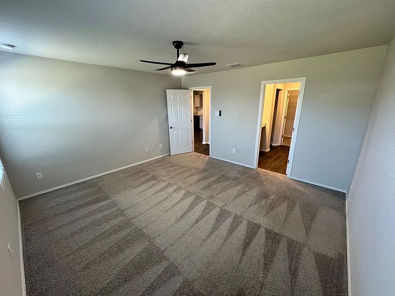 7618 Capstone Rdg — Photo 14