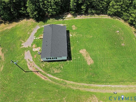 4th image of 16111 Walkers Mill Rd