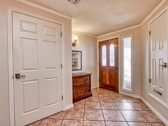 3rd image of 10152 Trinidad Dr