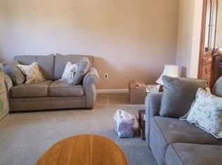 80 Lenox Rd, West Babylon, NY 11704