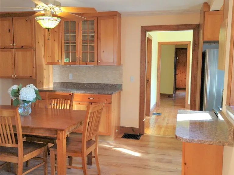 8 Jackson St #2 — Photo 2