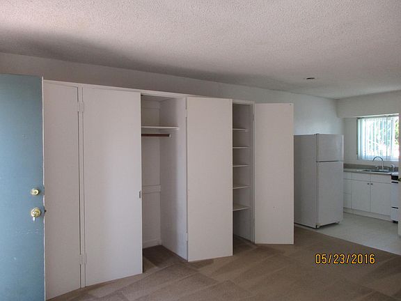 2nd image of 7441 La Jolla Blvd APT 10