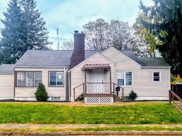 1540 Miami Ct NE, Canton, OH 44714