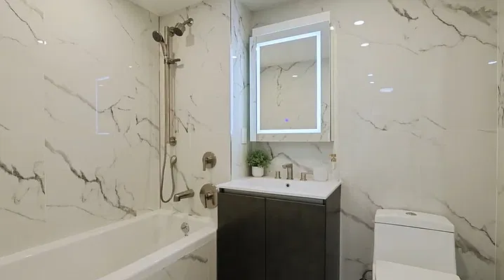 Bathroom, photo 3
