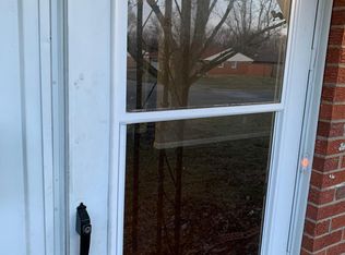 7 Hillgard St, Trotwood, OH 45426