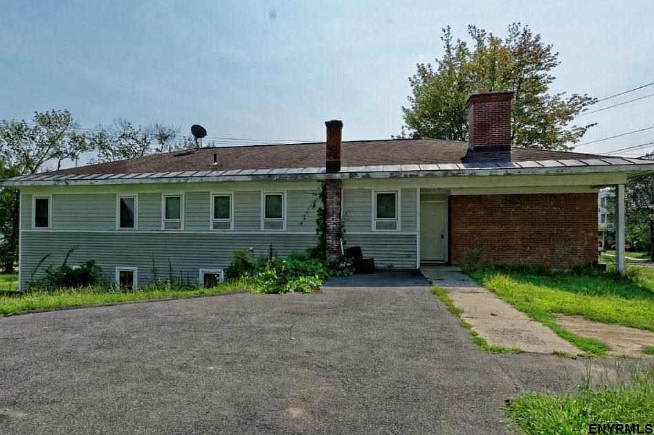 1st image of 126 West Ave
