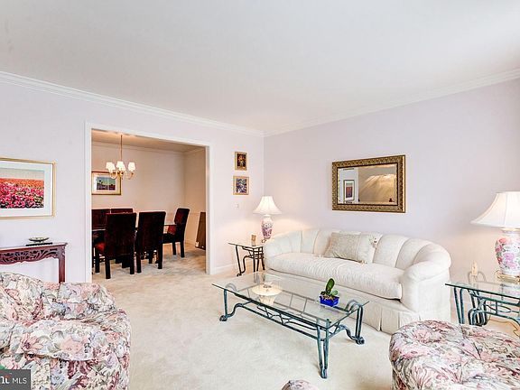 5th image of 6816 McLean Province Cir